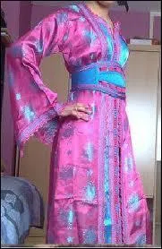 Le bleu est une couleur trs facile  associer. Il se marie avec les tons clairs, les tons foncs et aussi les couleurs ... .