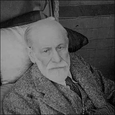 A l'ge de 30 ans, il se rendit  Paris en qualit de neurologue,  :