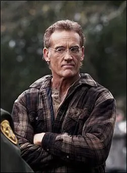 Dans quel pisode le pre d'Isaac meurt-il et par qui est-il tu ?