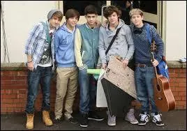 Quel juge de cette mission a-t-il form les One Direction et les a-t-il suivis pendant toute la comptition ?