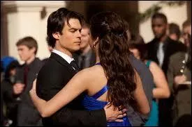 Quel est le couple form de Nina Dobrev et Ian Somerhalder ?