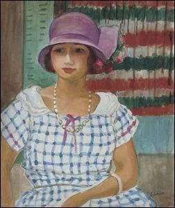 Nono avec un chapeau rose.