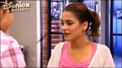 Dans ce mme pisode, Violetta devait chanter  Te creo  mais elle n'a pas pu. Que s'est-il pass ? 