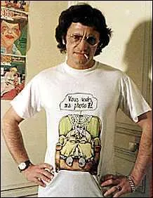 Qui est l'auteur de la srie des sept albums  Carmen Cru , n en 1949 et dcd en 2004  Tours ?