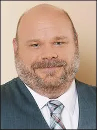 Comment s'appelle ce monsieur ?