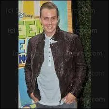 Comment s'appelle-t-il ?