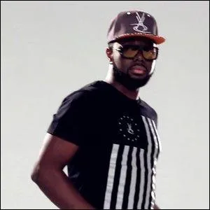 Avec qui Maitre Gims fait sa dernire chanson  game over  ?