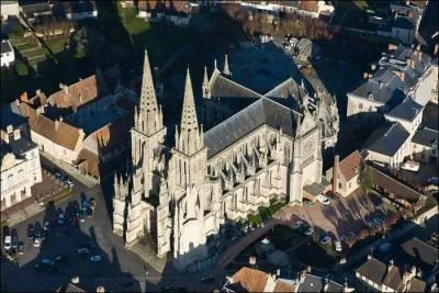 Votre soeur Mireille qui est en vacances  Ses vous a expdi une superbe carte postale, de quel dpartement provient-elle ?