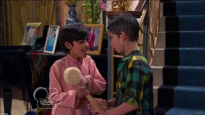 Comment s'appellent les deux garons de la famille ?