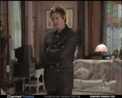 Il est sorti avec Paige, il apparat dans la saison 5, il est mari. Comment s'appelle-t-il ?