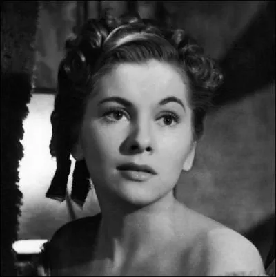Joan Fontaine n'est pas apparue dans :