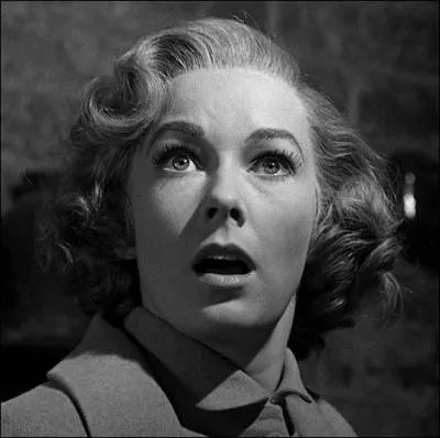 Vera Miles n'est pas crdite dans ...