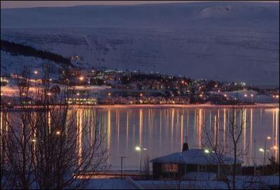 Quelle est la deuxime ville la plus importante d'Islande ?