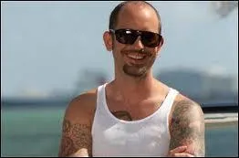 Quelle est la spcialit de ce tatoueur ?