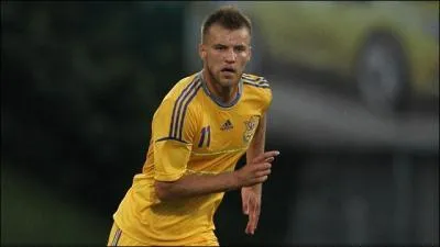 L'Ukraine tait dans le mme groupe que la France lors de l'Euro ____.