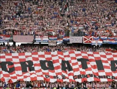 Quelles sont les couleurs de l'quipe de Croatie ?