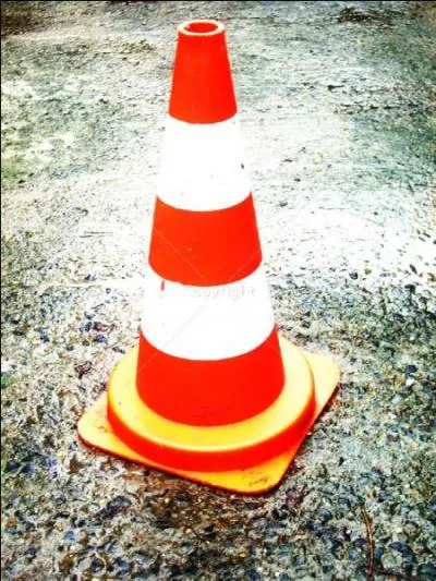 Je suis le deuxime diple de la lampe. Je suis le _______.