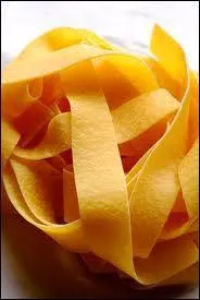 Leurs dimensions sont d'environ de deux  trois centimtres de large.