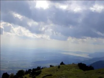 Au sommet de quelle montagne a t prise cette photo ?