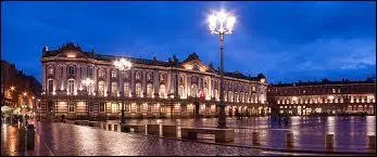 ''Qu'il est loin mon PAYS, qu'il est loin / Parfois au fond de moi se raniment / L'eau verte du canal du Midi / Et la brique rouge des Minimes''