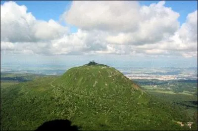 O� est situ� le Puy de D�me ?