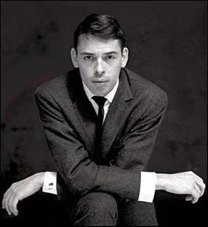 Et on finit en ... chantant !  J´veux qu´on rie J´veux qu´on danse J´veux qu´on s´amuse comme des fous J´veux qu´on rie J´veux qu´on danse Quand c´est qu´on m´mettra dans l´trou  De quelle chanson de Jacques Brel est ce refrain ?