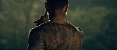 Il y a aussi  Predators !   Le yakuza a combien de doigts en moins ?