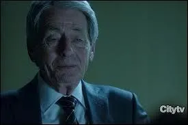 Quelle socit dirige le personnage appel  Greer  ?