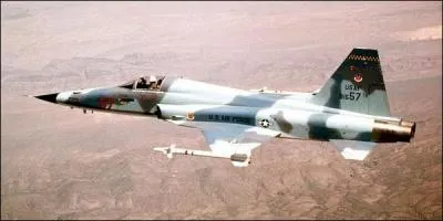 Comment s'appelle cet avion ?