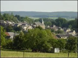 La commune de Floing, dans le 08, se situe en rgion ...