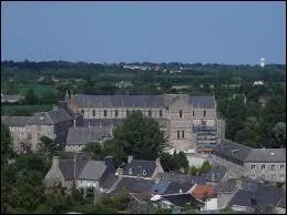 Je ne suis pas Arnaud mais je me rends tout de mme dans la ville bas-normande de Montebourg. Je serai donc dans le dpartement n ...