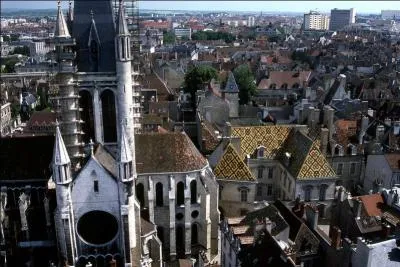 À quelle ville ce joli centre appartient-il ?