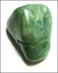 Le jade est :