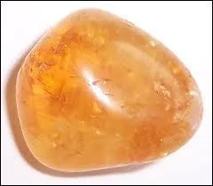 La citrine est :