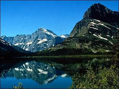 Dans quel tat amricain se trouve 'Glacier Park' ?