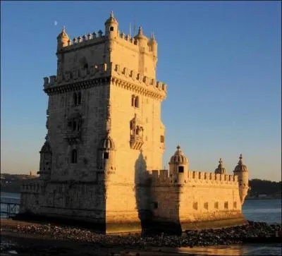 La tour de Belem (XVI sicle), se trouve...