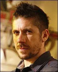 Dans quelle srie amricaine peut-on voir Edgar, personnage dot du pouvoir de super vitesse et interprt par Ray Park ?