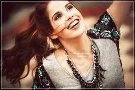 Dans l'pisode 8,  qui Violetta parle-t-elle de Len et Diego ?