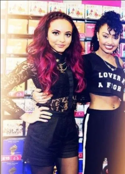 Dans Love Drunk qui chante ''Can't breathe, Can't sleep, Carzy What you do to me, Head is smoking'  