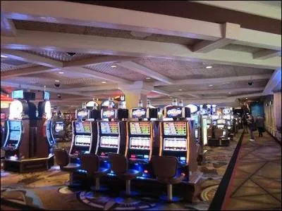 A quel htel appartient ce casino ?