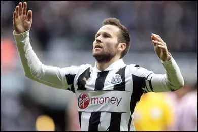 Qui est ce joueur de football ?