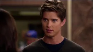 CeCe Drake est la meilleure amie d'Alison. Et qui &eacute;tait-elle pour Jason ?