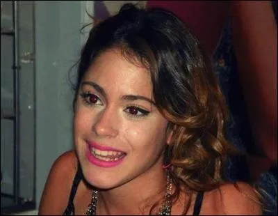 Martina a apprit une autre langue que l'espagnol, il s'agit de :