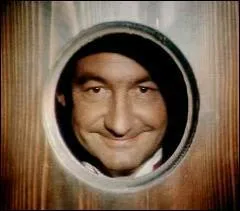 Selon Monsieur Cyclopde, de quel animal ayant une me de fauve prt  bondir, les Franais doivent-ils se mfier ?