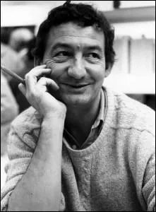 Pour Pierre Desproges, quelle est la plus noble conqute de l'homme avec la femme ?