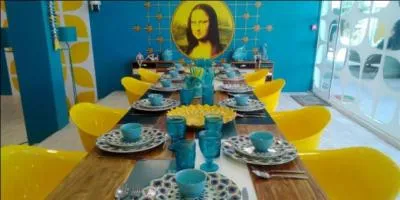 Quelle phrase la voix dit-elle  chaque fin de parole ?