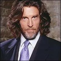 Comment s'appelle le pre du prsident ?