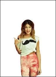 Dans l'pisode 27, Marco voit Francesca dans les bras d'un gars, comment s'appelle-t-il ?