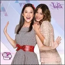 Texte  Trous : Violetta voit Lon et ... ensemble : Lara vient le chercher en ..... Elle est ... ... et va voir ... . et lui demande pourquoi il lui a menti.