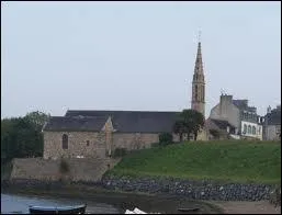 Nous sommes dans la ville bretonne de Landvennec. Nous nous situons dans le dpartement ...
